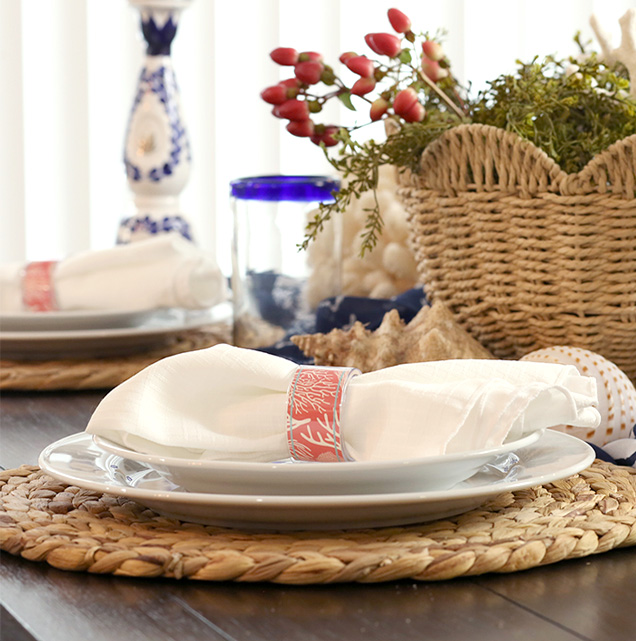 A customized tablescape
