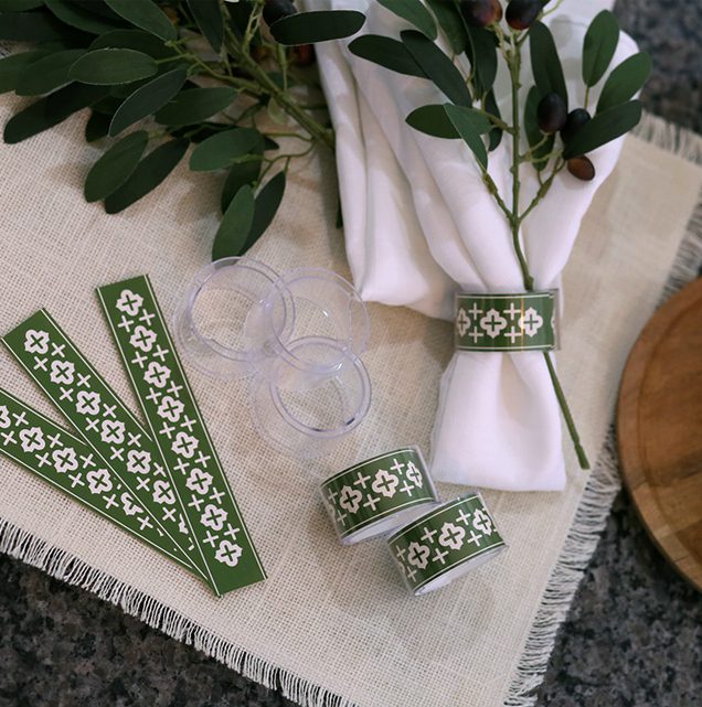 Green and white napkin rings